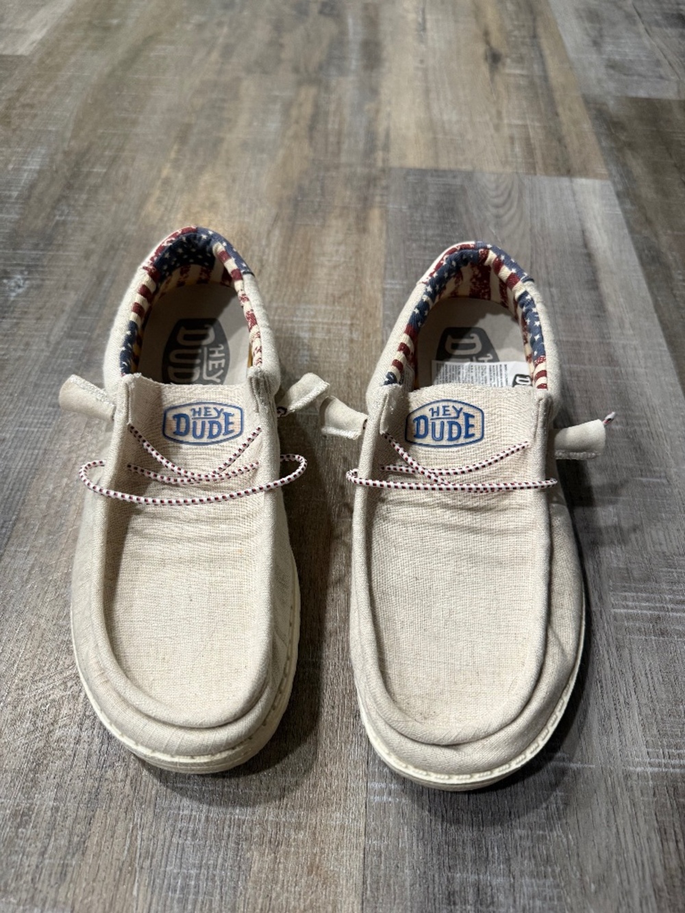 HEYDUDE Wally Patriotic Off White – Women’s 7 / Youth 6